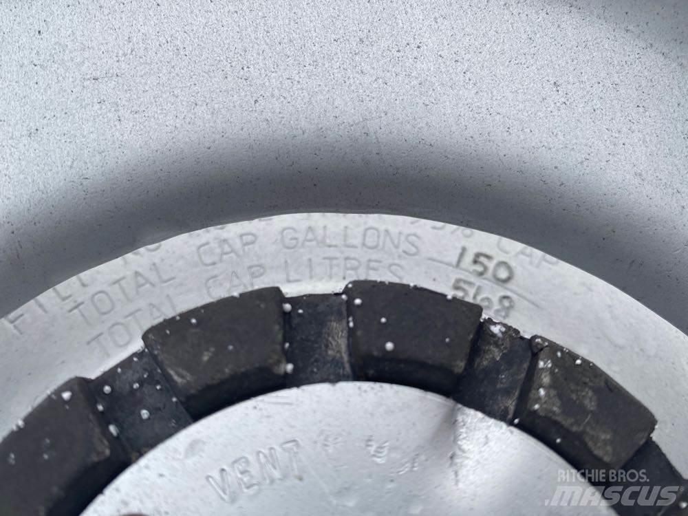 Kenworth  Diger aksam