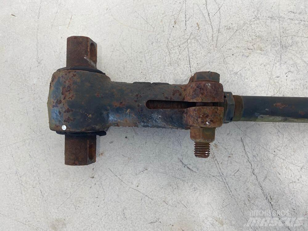 Mack  Diger aksam