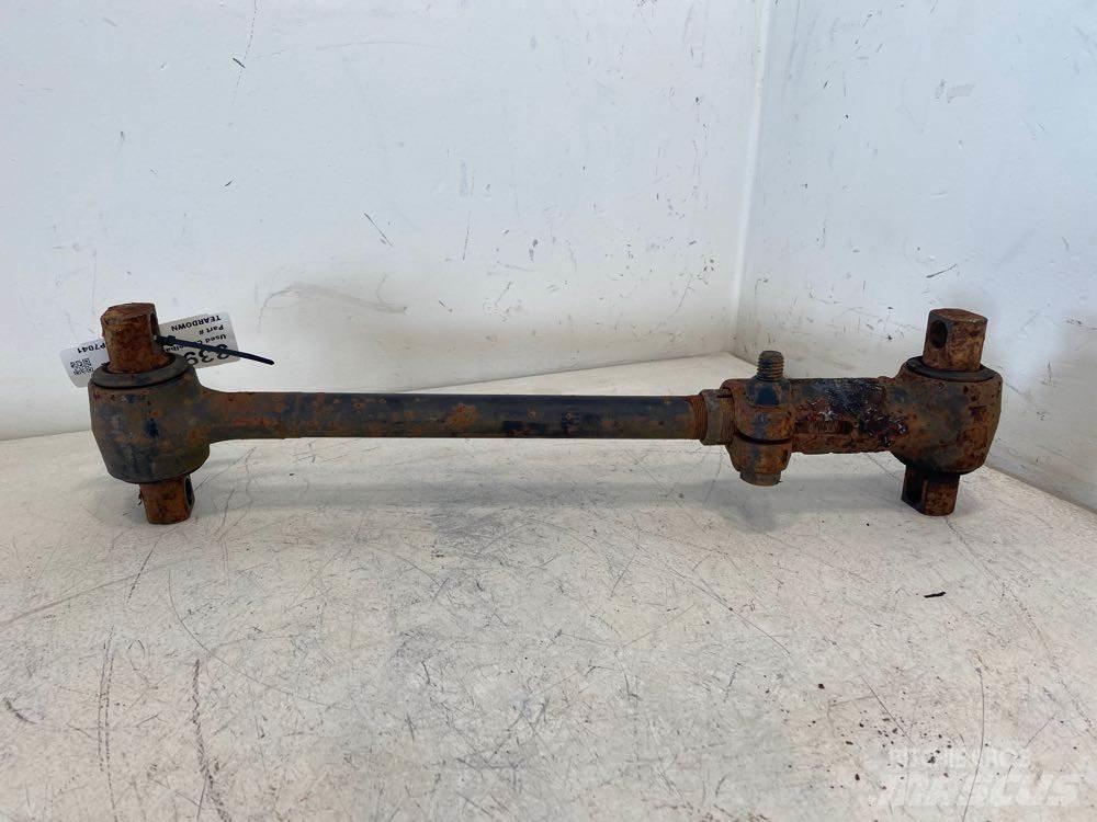 Mack  Diger aksam