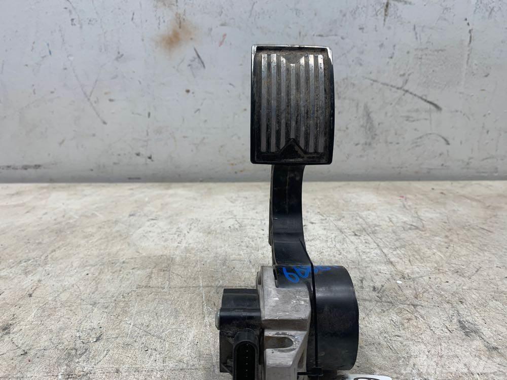 Mack CXU Diger aksam