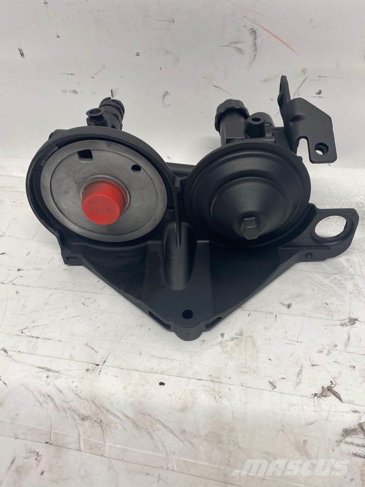 Mack MP8 Diger aksam