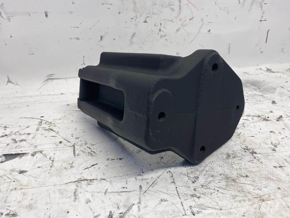 Mack MP8 Diger aksam