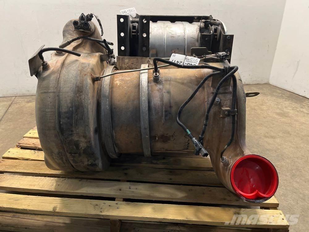 Mack MP8 Diger aksam