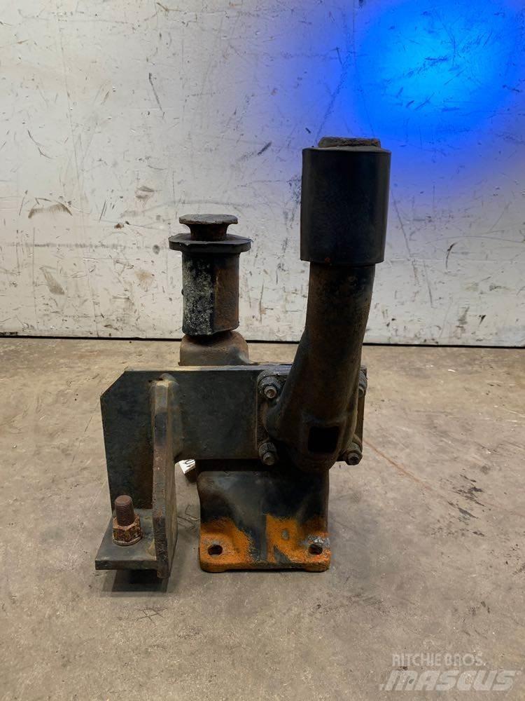 Mack RD680 Kabinler