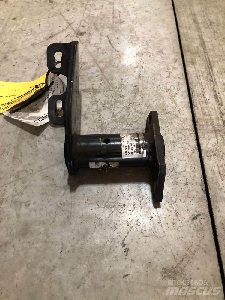 Meritor  Frenler