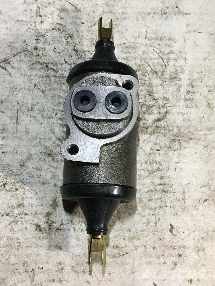 Meritor  Diger aksam