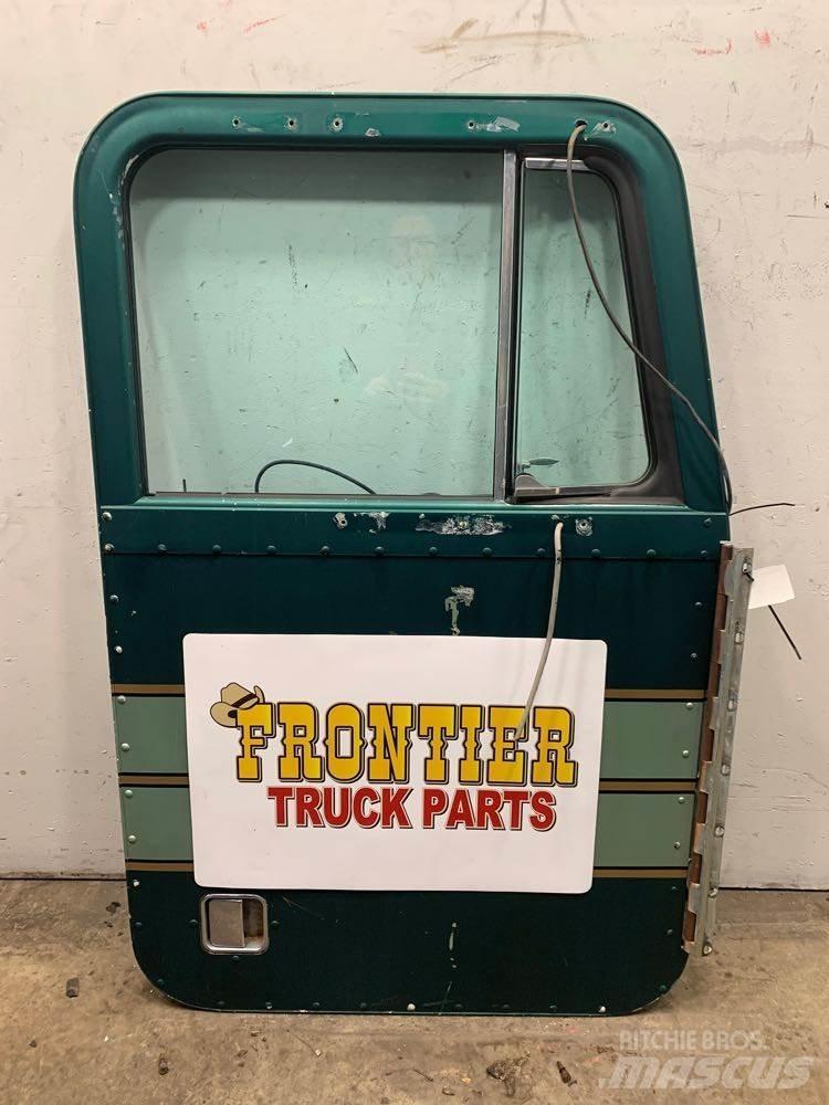 Peterbilt  Diger aksam