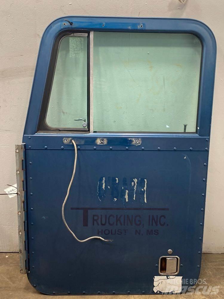 Peterbilt  Diger aksam
