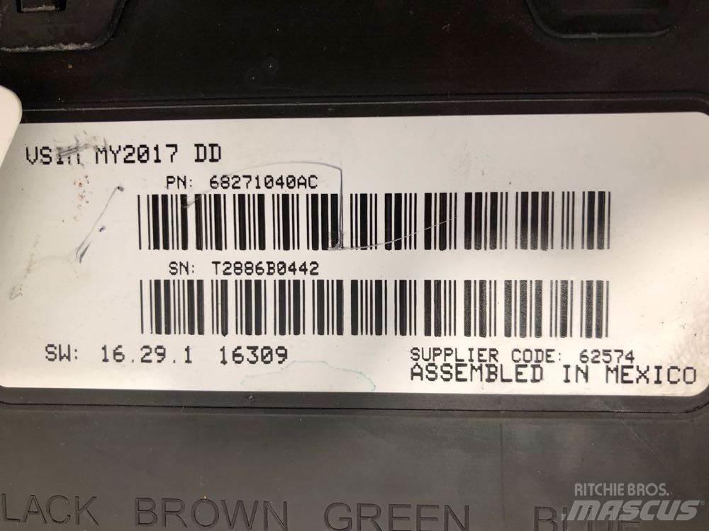 RAM 5500 Kabinler