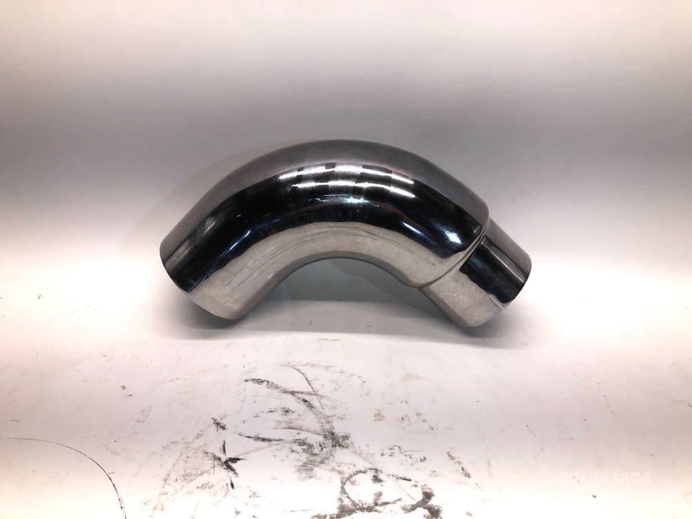 Universal  Diger aksam