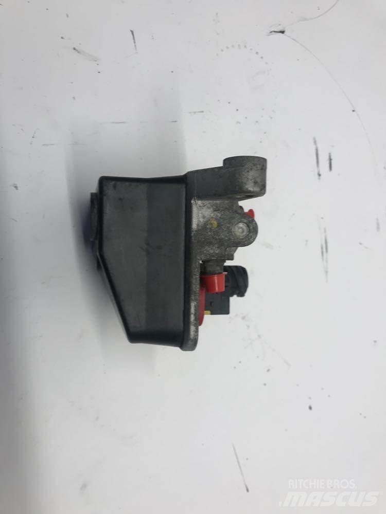 Volvo D13 Diger aksam