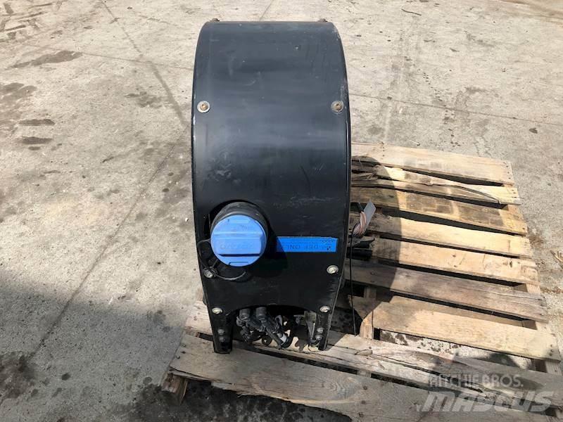 Volvo VHD Diger aksam