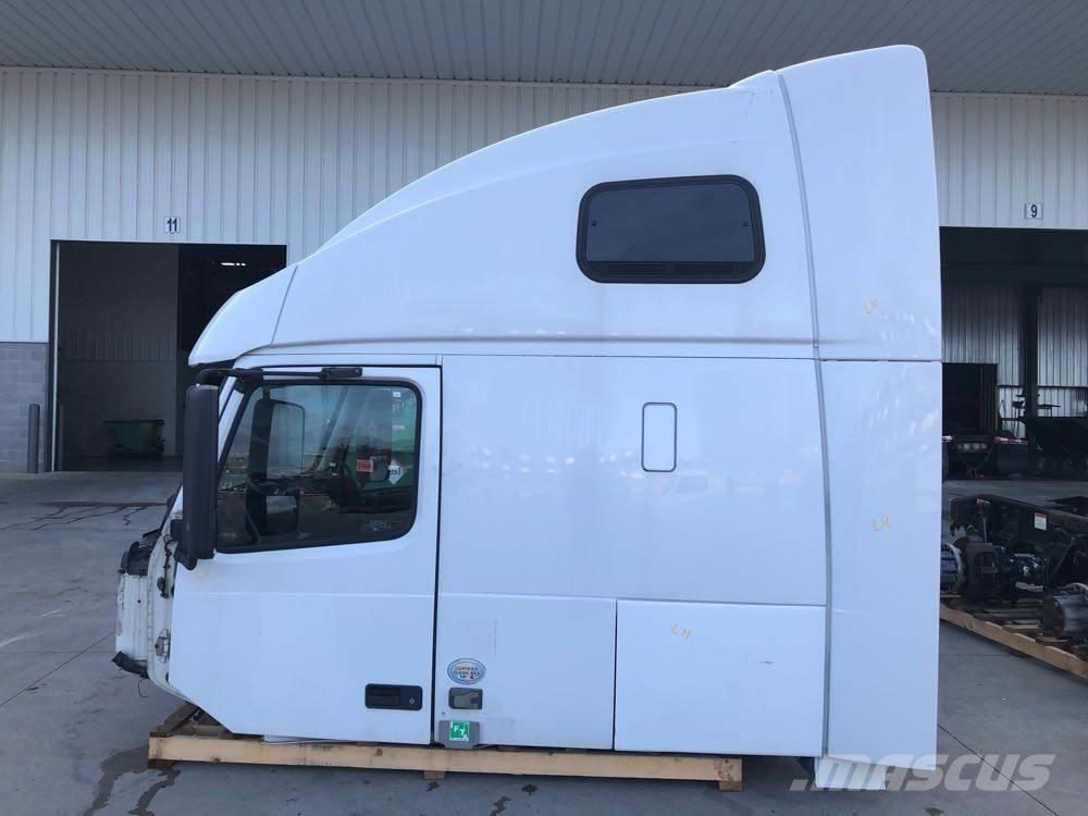 Volvo VNL Kabinler
