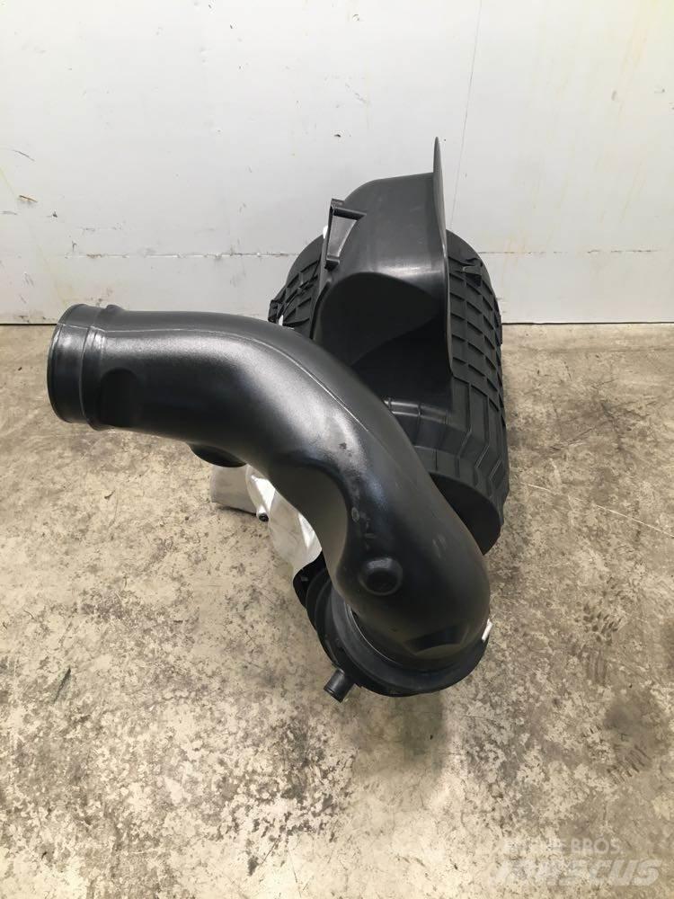 Volvo VNL Diger aksam