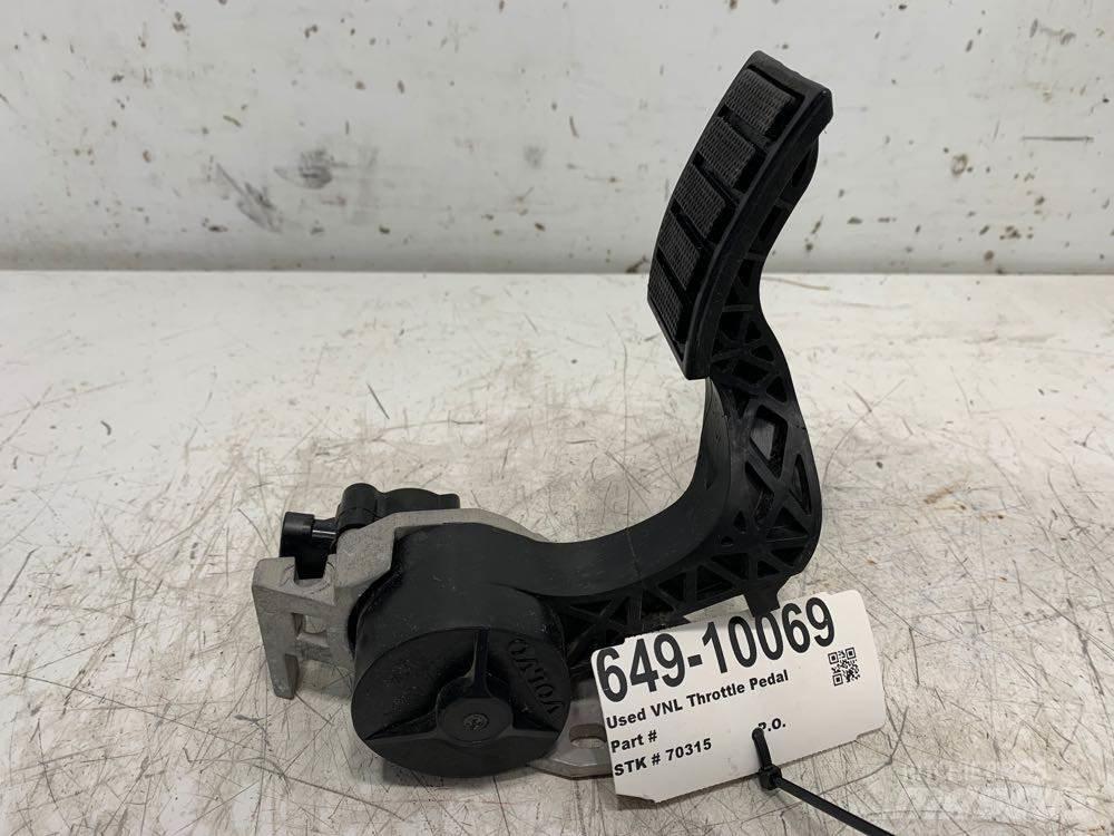 Volvo VNL Diger aksam