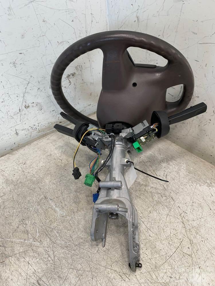 Volvo VNL Diger aksam