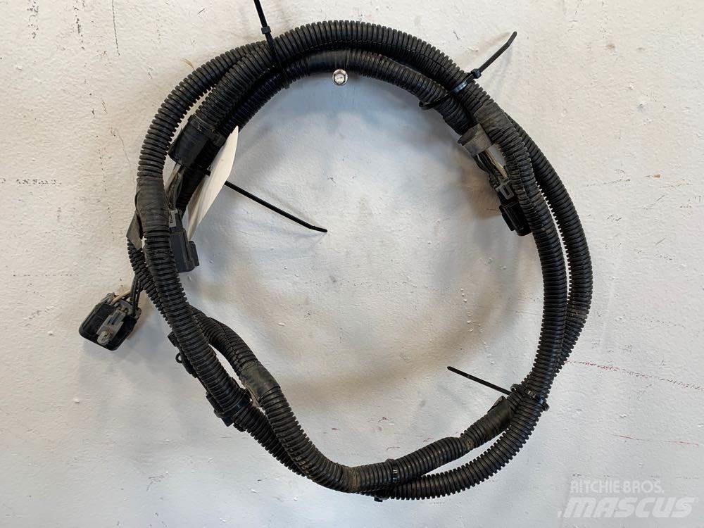 Volvo VNL Diger aksam