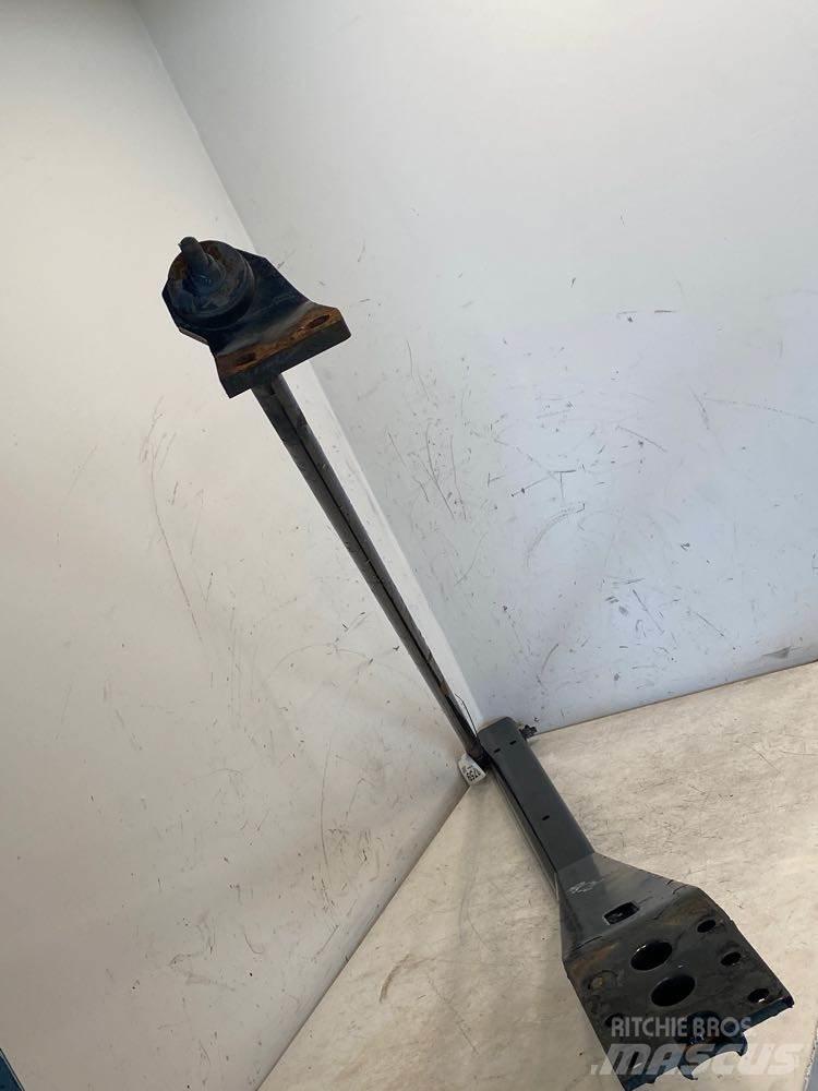 Volvo VNL Diger aksam