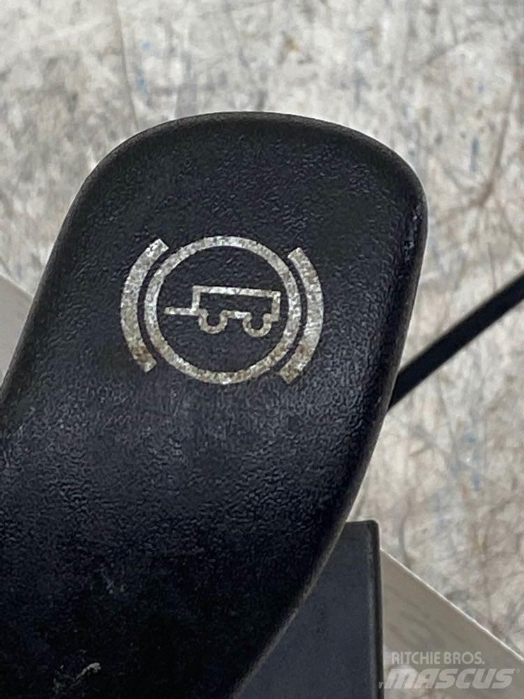 Volvo VNL Diger aksam