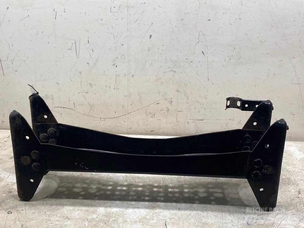 Volvo VNL Diger aksam