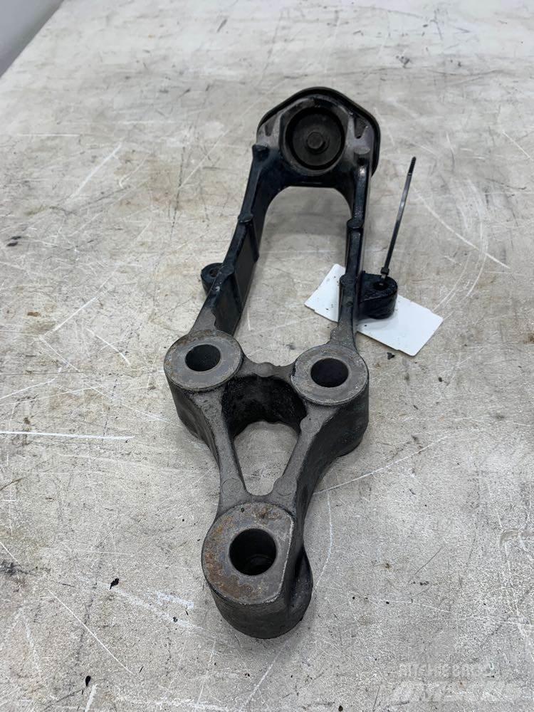 Volvo VNL Diger aksam