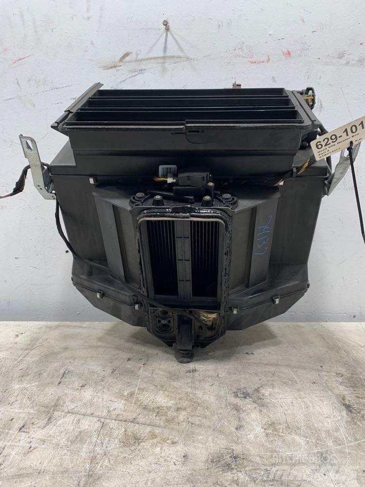 Volvo VNL Diger aksam