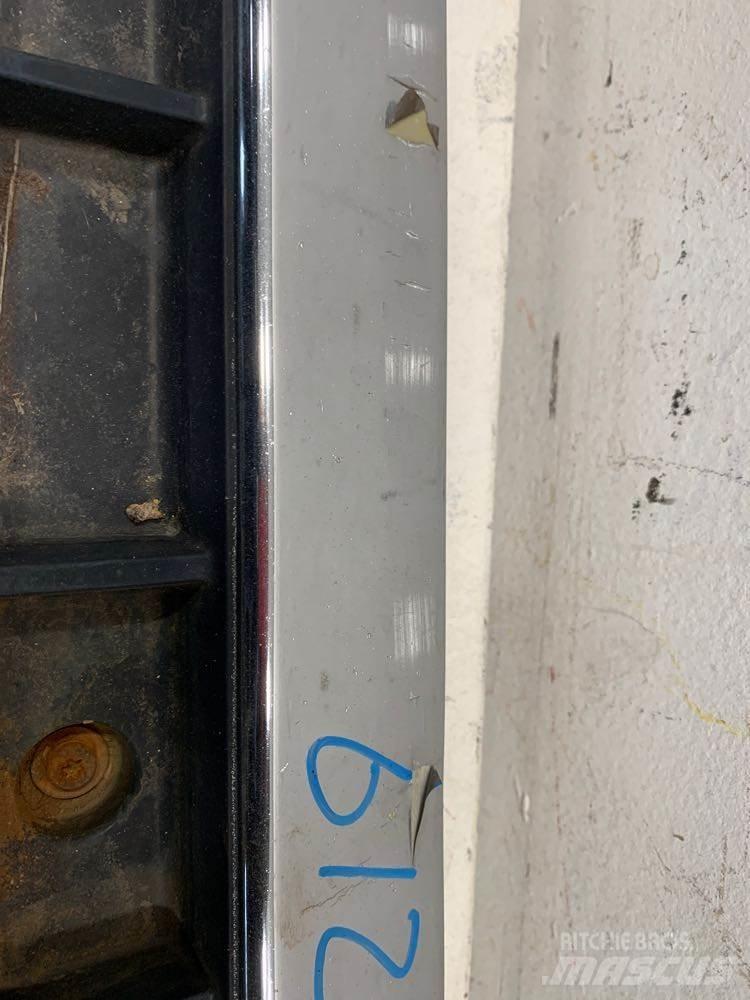 Volvo VNL Diger aksam