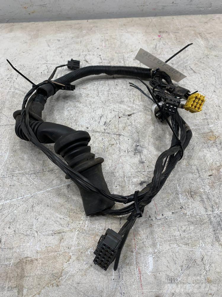 Volvo VNL Diger aksam