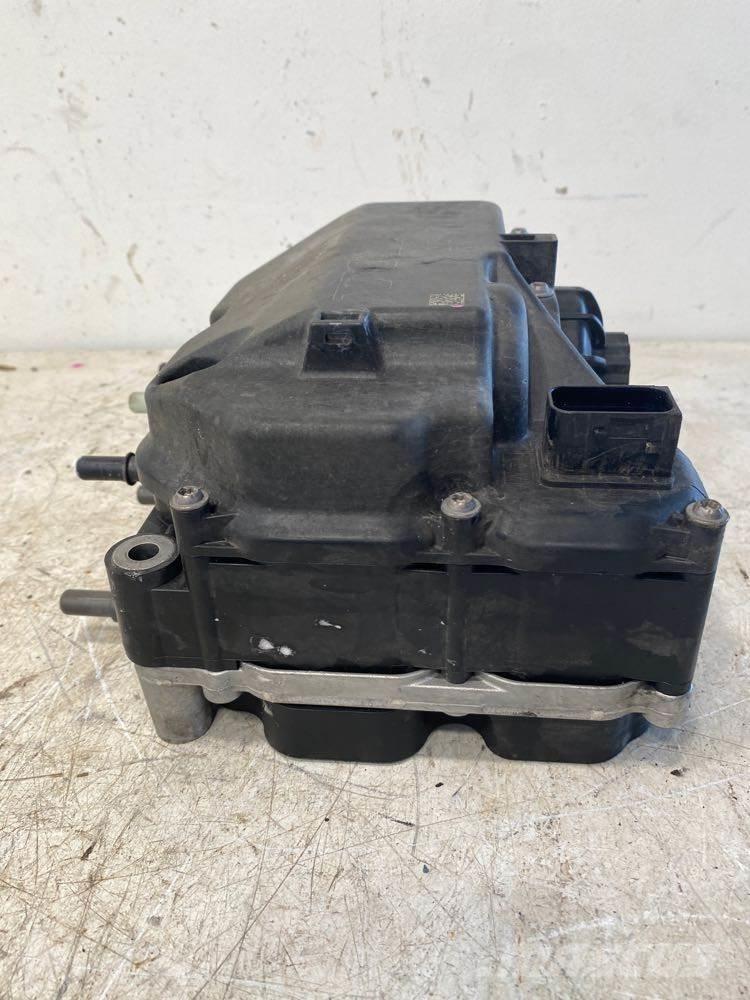 Volvo VNR Diger aksam