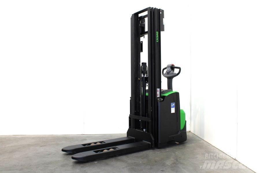 Cesab S 214 / 445 Yaya kumandali istif makinasi