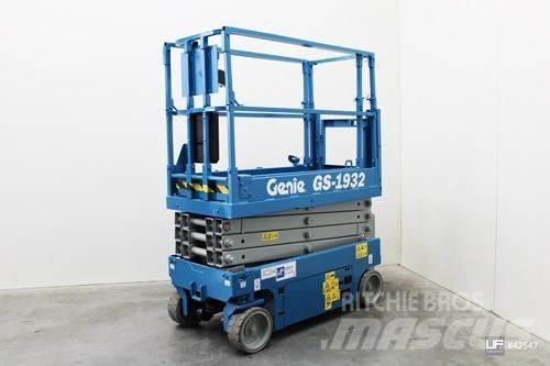 Genie GS 1932 Makasli platformlar