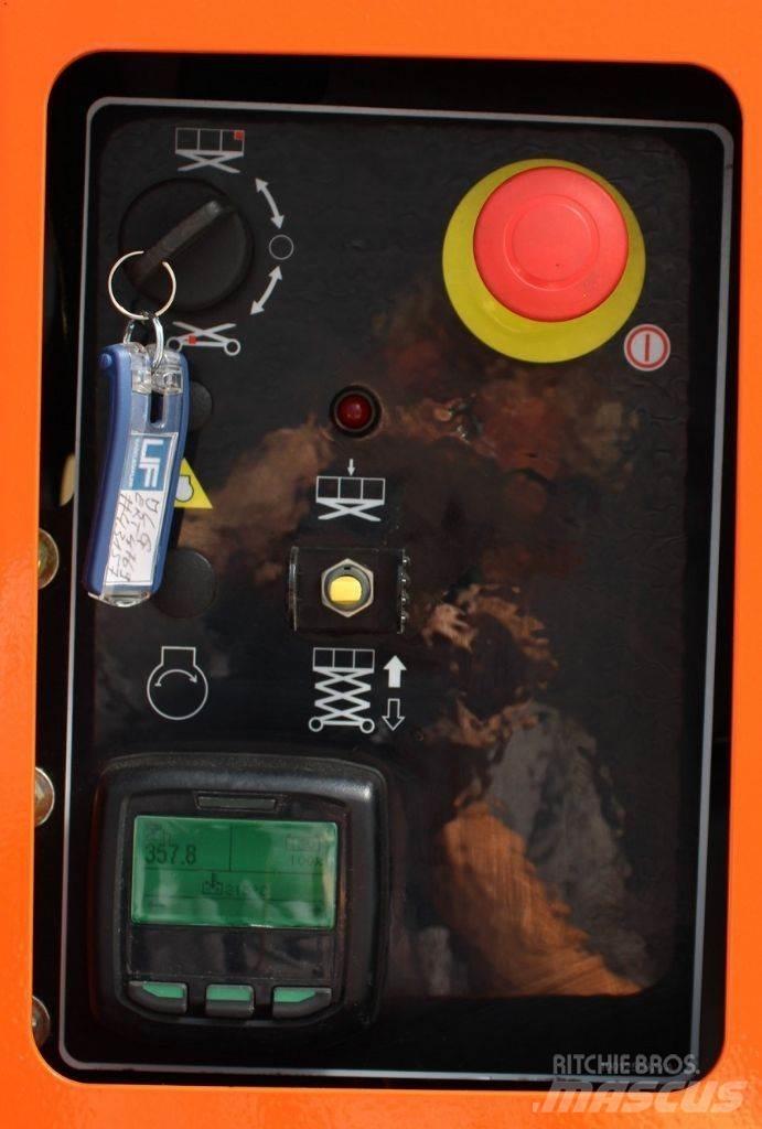 JLG ERT-4769 Makasli platformlar