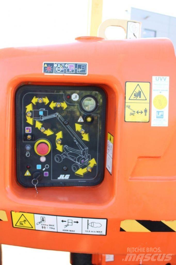 JLG M 600 JP Körüklü personel platformları
