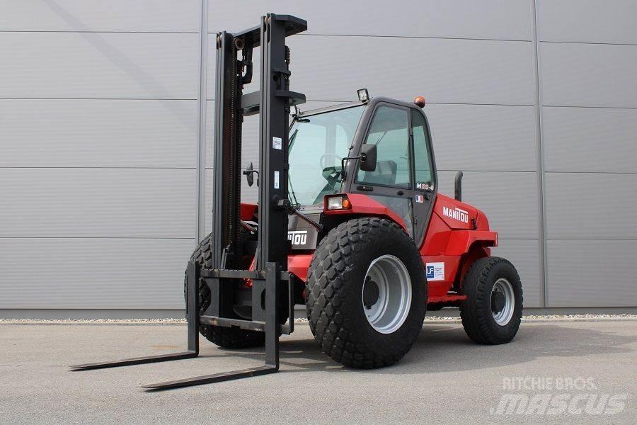 Manitou M 30-4 Arazi tipi forklift