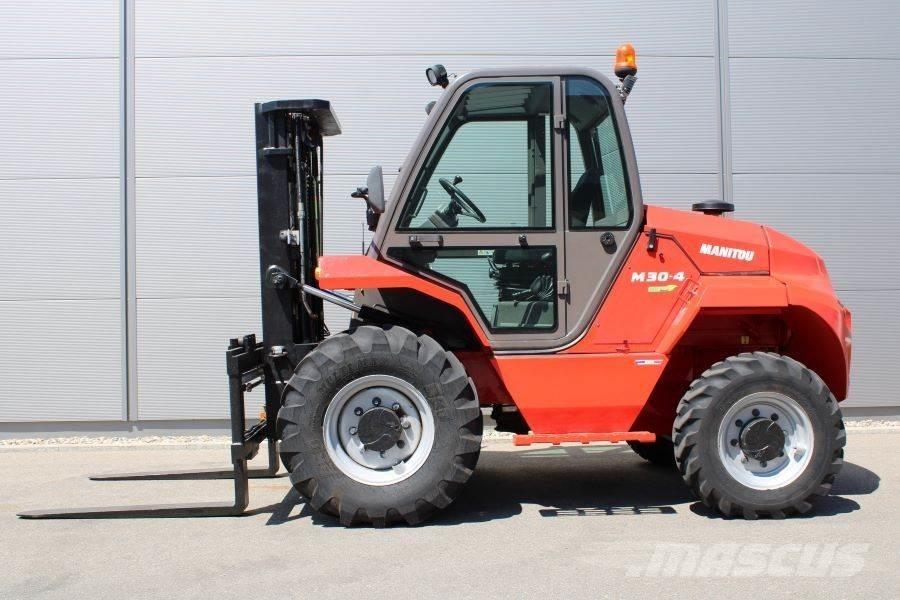 Manitou M 30-4 Arazi tipi forklift