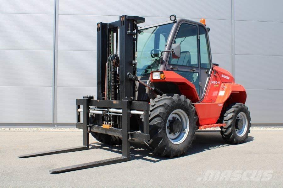 Manitou M 30-4 Arazi tipi forklift