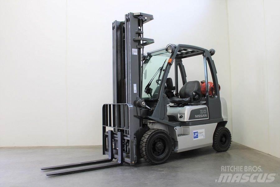 Nissan U1D2A20LQ LPG'li forkliftler