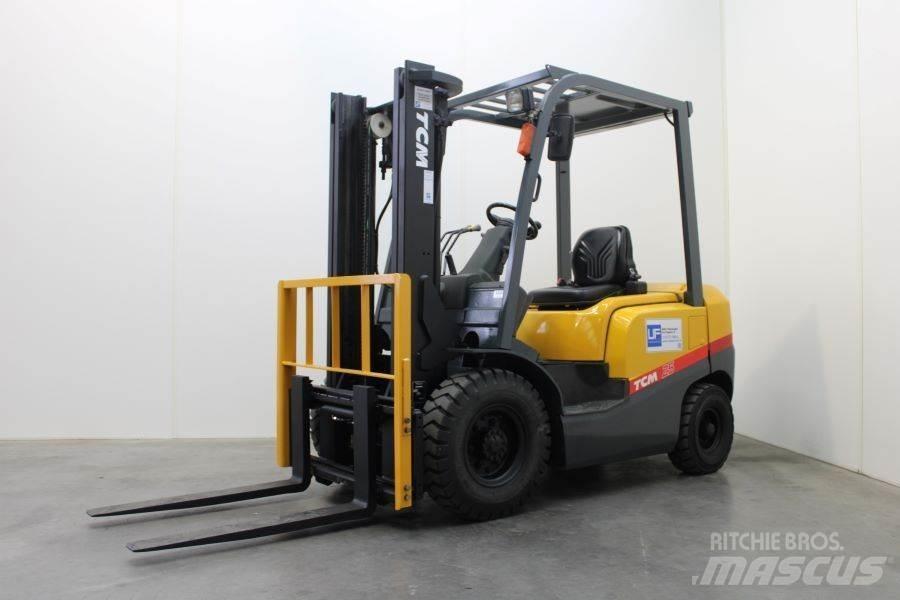 TCM FD 25 T 3 Dizel forkliftler
