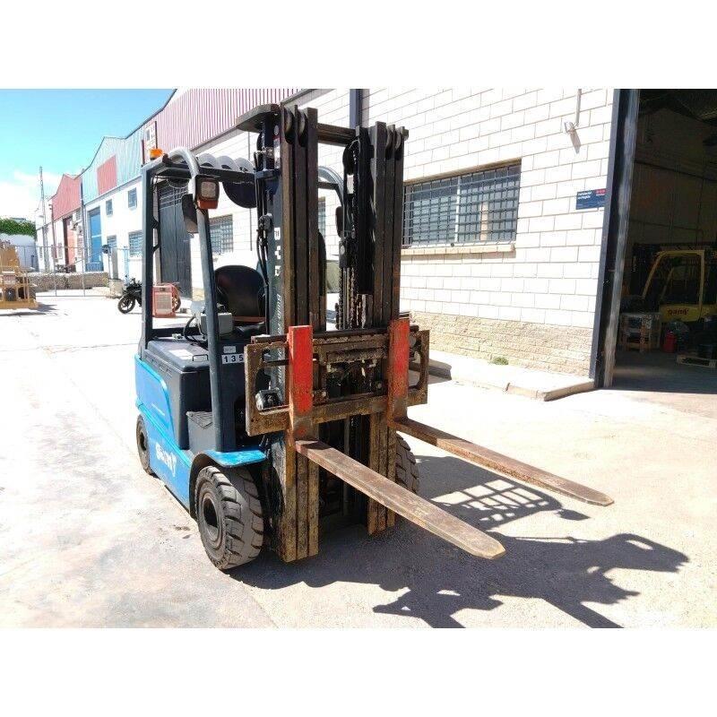 BYD ECB200C Elektrikli forkliftler
