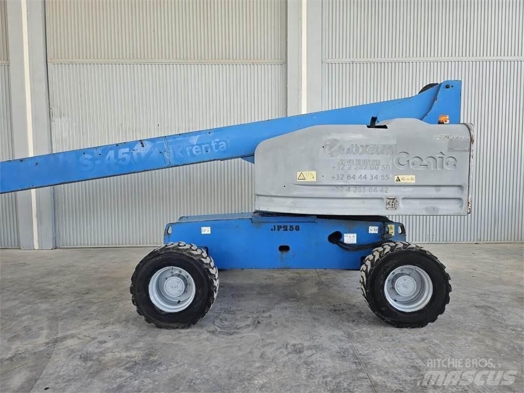 Genie S-45 Teleskopik personel platformları