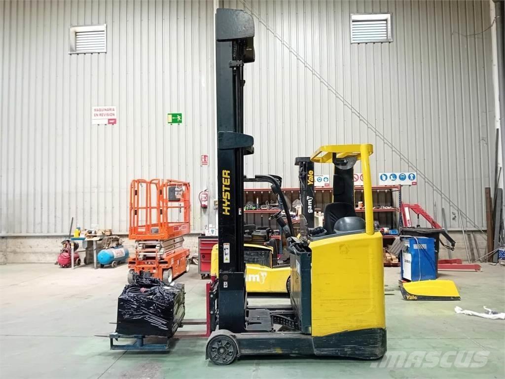 Hyster R1.6 Reach truck - depo içi istif araçları