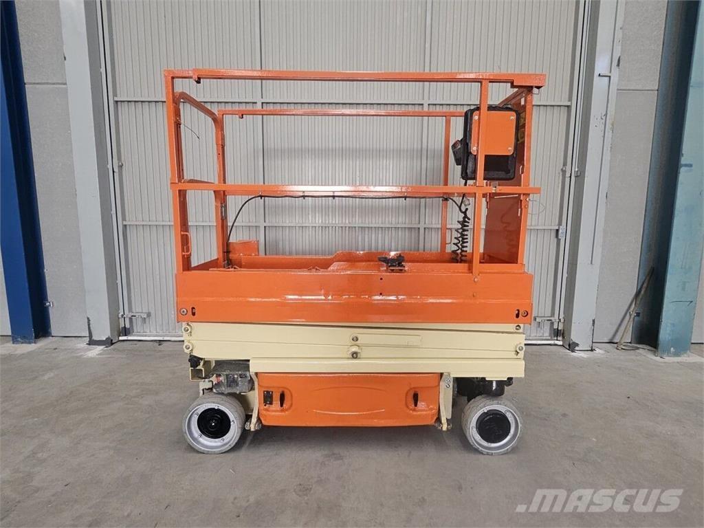 JLG 1930 ES Makasli platformlar