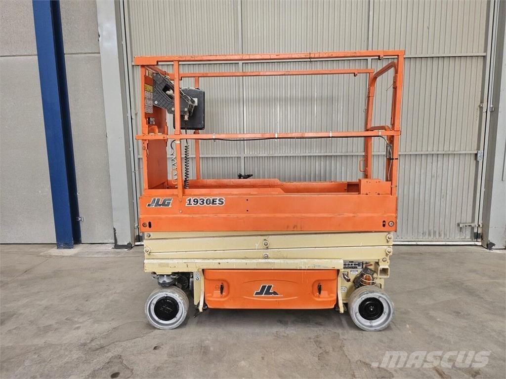JLG 1930 ES Makasli platformlar