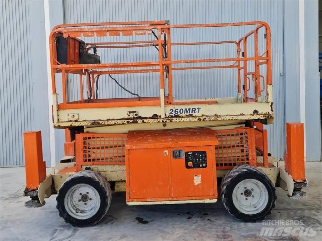 JLG 260 MRT Makasli platformlar