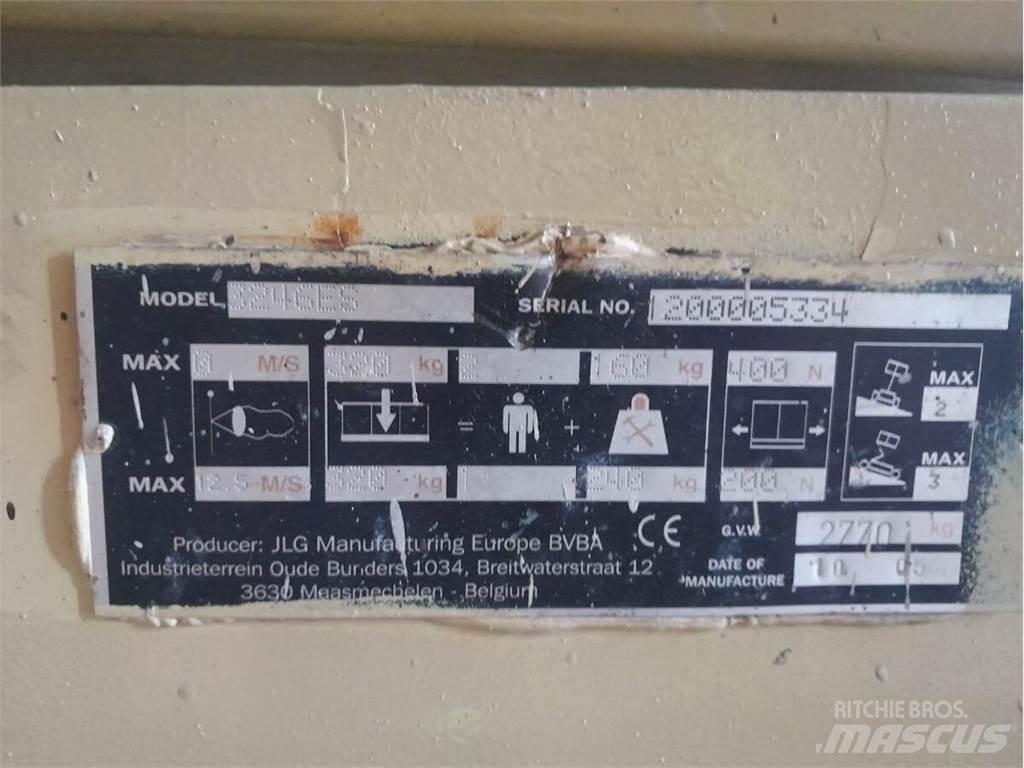 JLG 3246ES Makasli platformlar