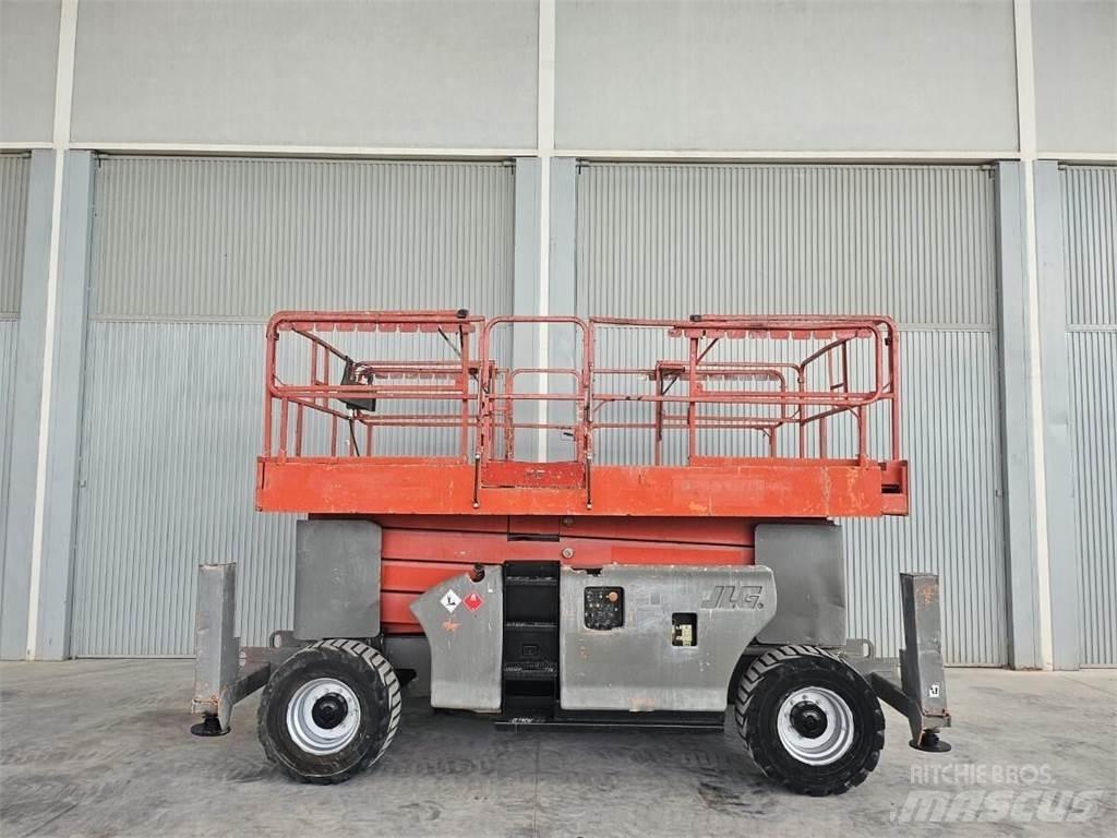 JLG 4394RT Makasli platformlar