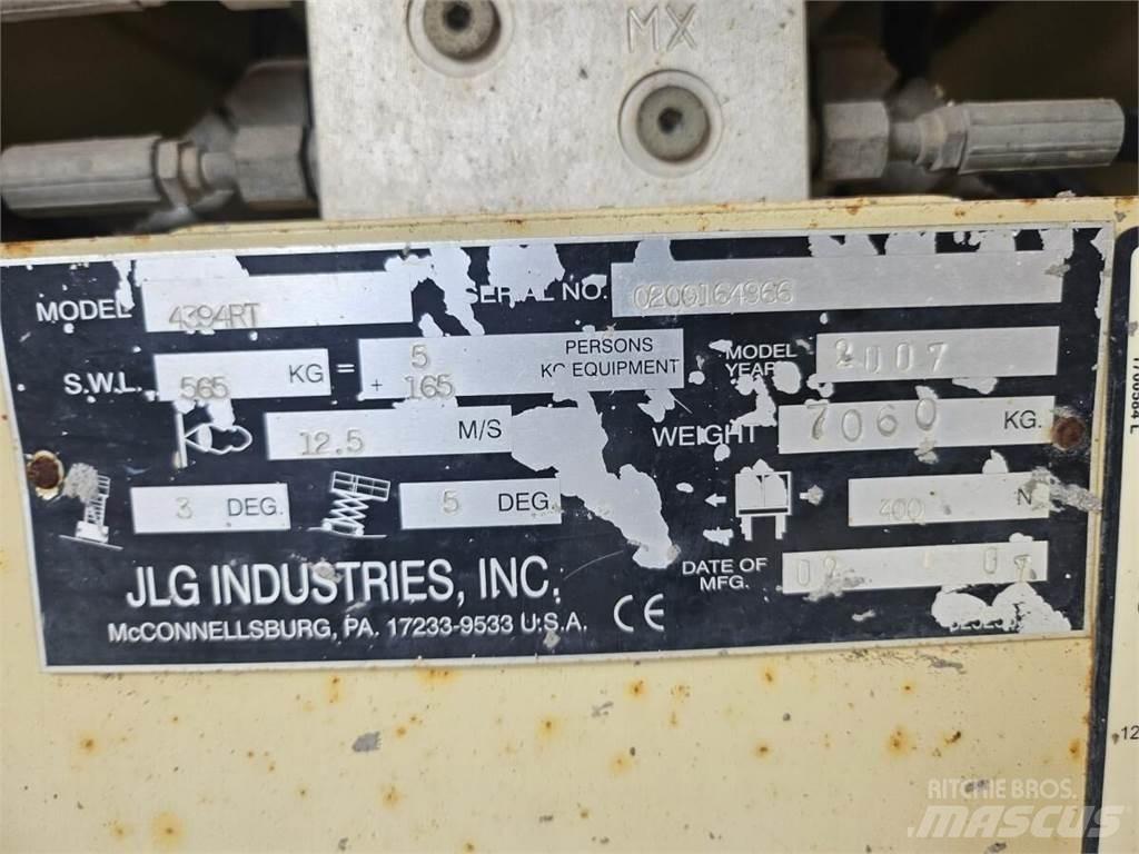 JLG 4394RT Makasli platformlar