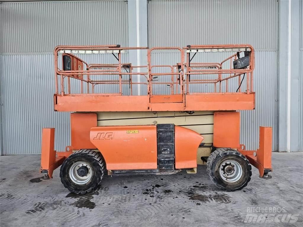 JLG 4394RT Makasli platformlar