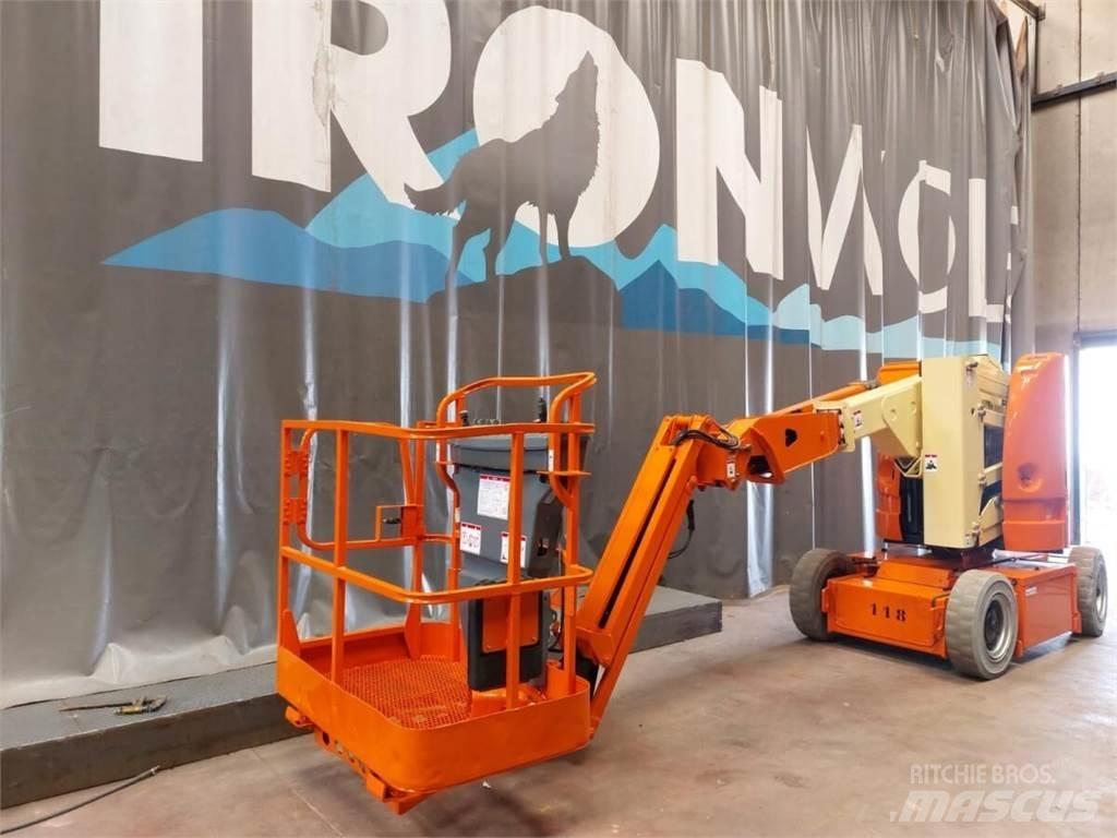 JLG E300AJP Körüklü personel platformları