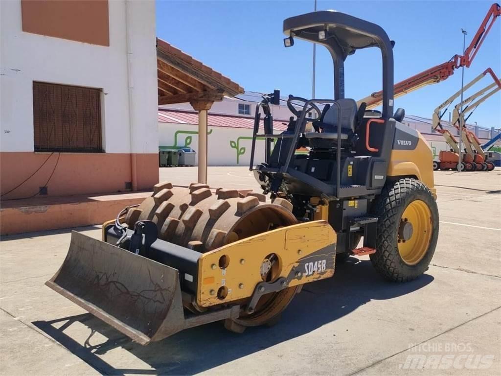 Volvo SD45B Zemin sıkıştırma makineleri